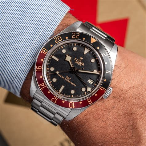 tudor black bay 58 925 erfahrungen|Black Bay 58 GMT: Wenn TUDOR Träume wahr werden lässt.